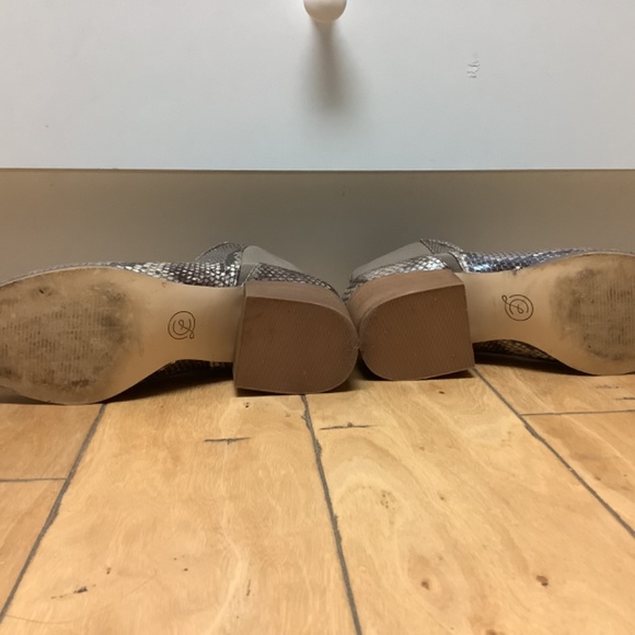 Chinese Laundry Snakeskin Booties - Picture 3 of 8